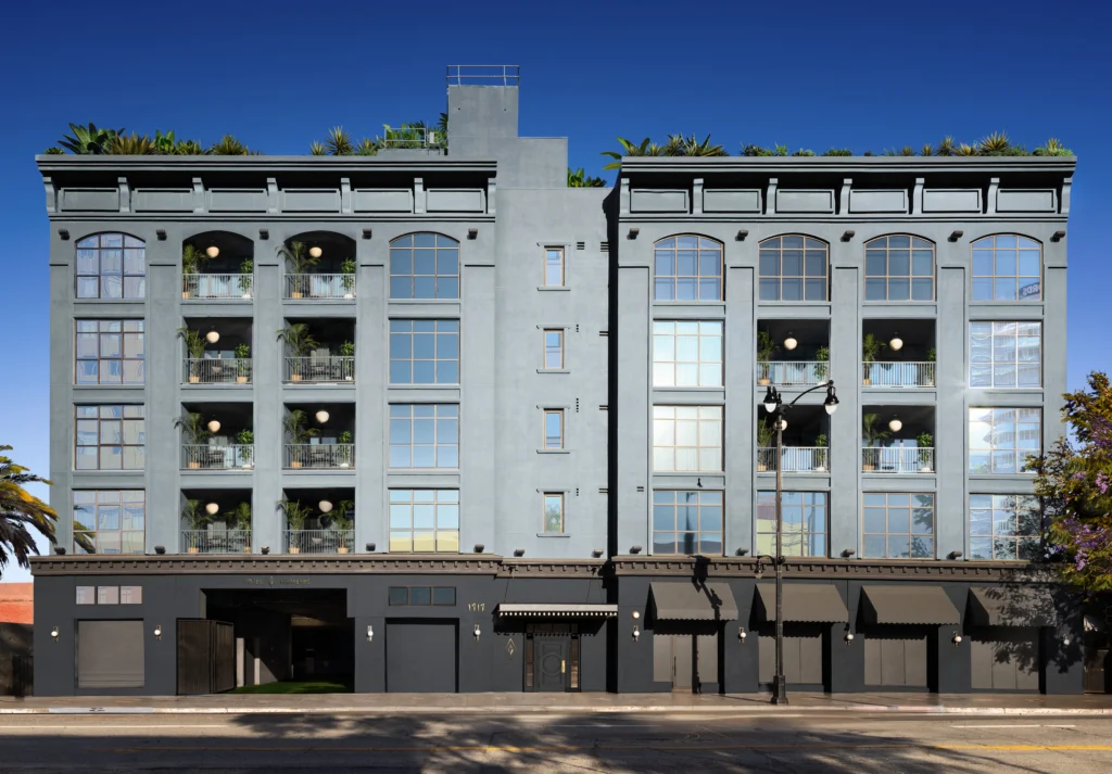 Exterior of Aster Hotel in Los Angeles