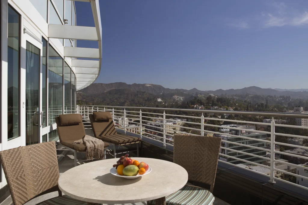 Loews Hollywood Hotel - balcony with view of Griffith Park